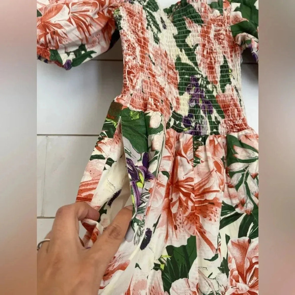 H&M Floral Puff Sleeve Romper - Picture 6 of 9